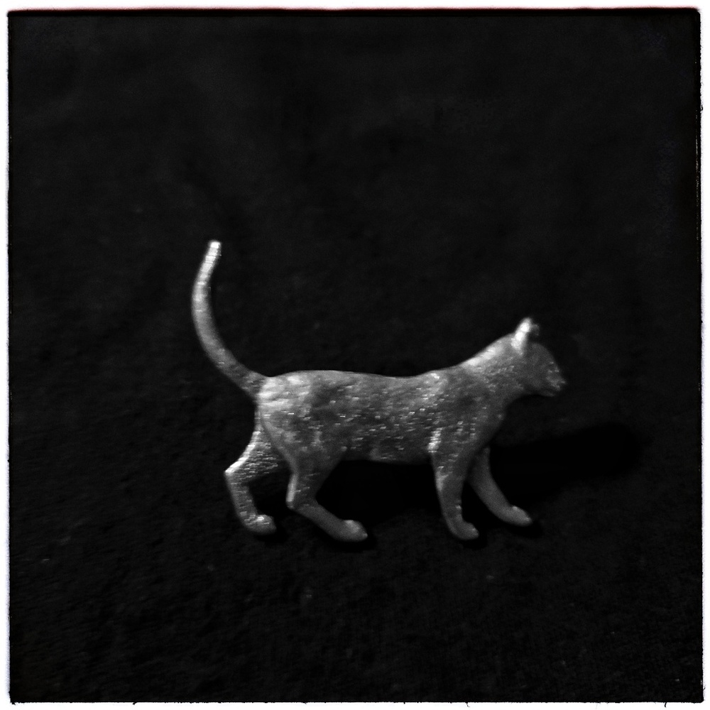 GG Harris Pewter cat pin